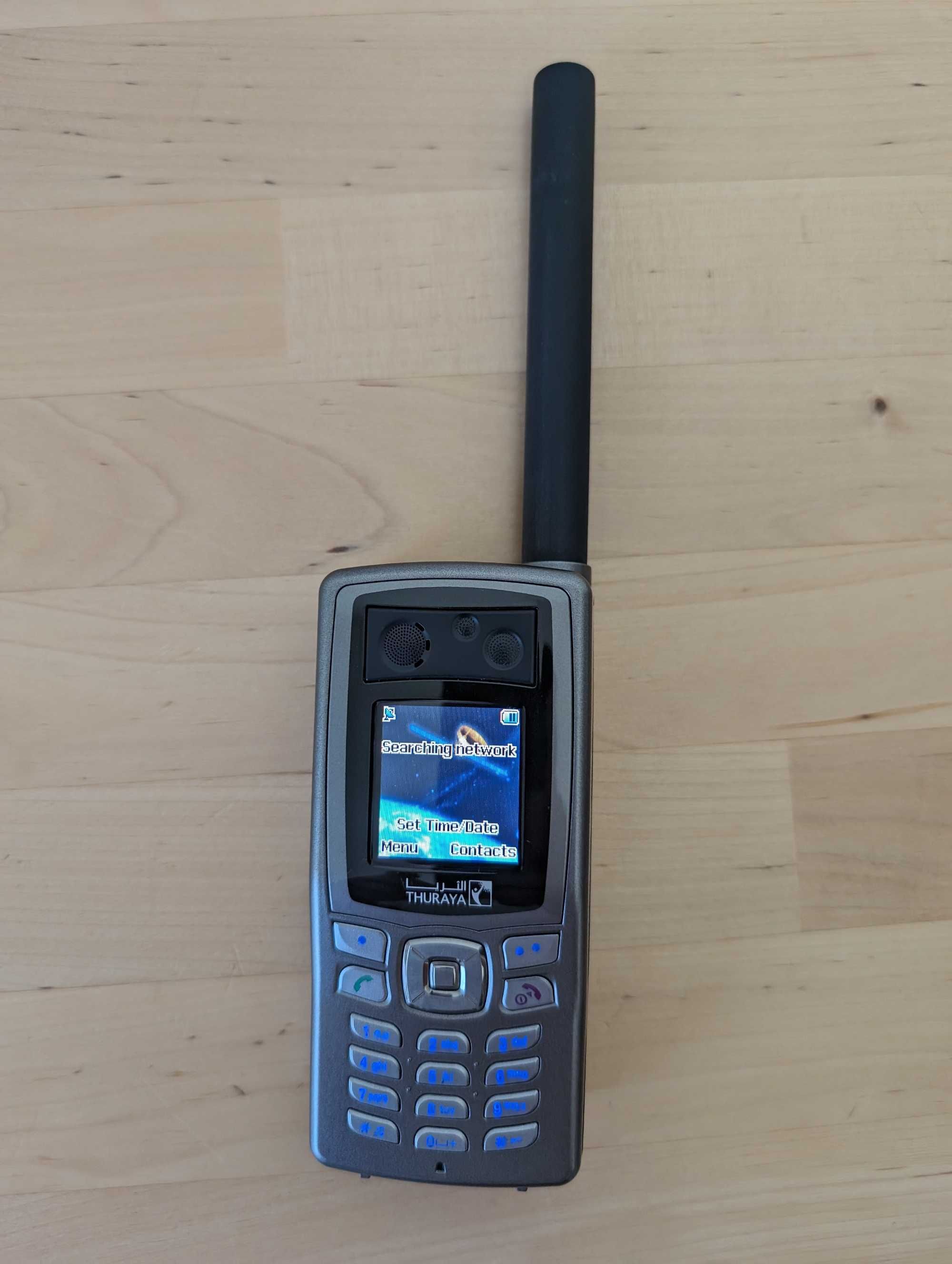 Telefon satelit Thuraya SO-2510 cu SIM activ si accesorii