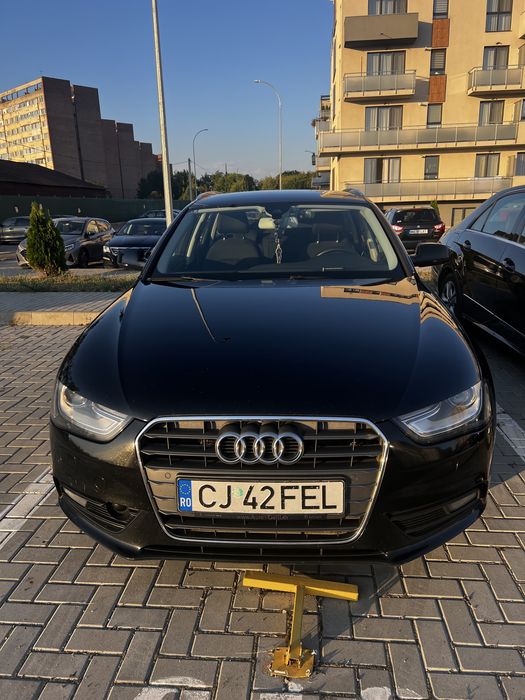 Audi A4 - 2013 - Combi - 330k km