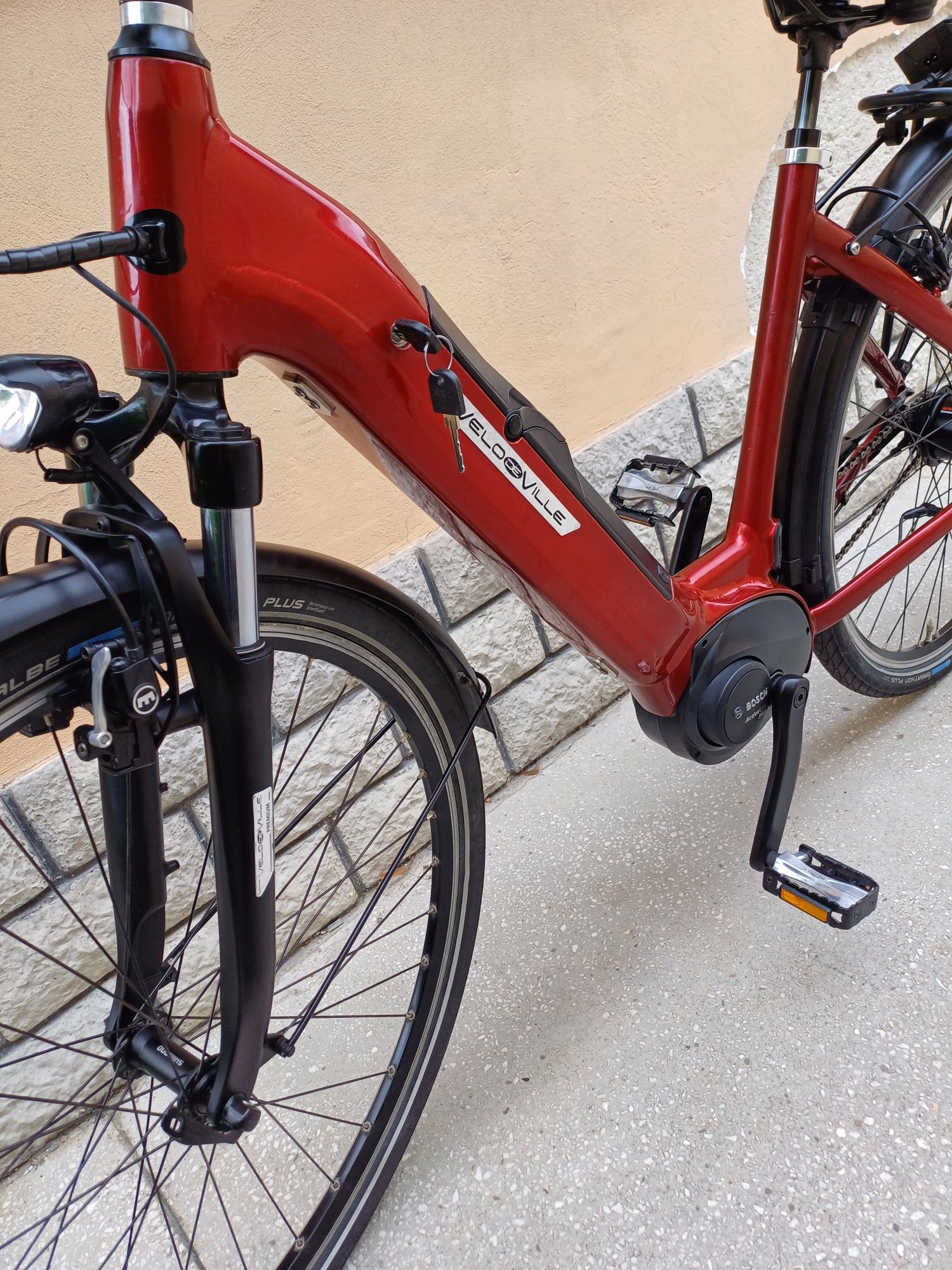 Bicicleta electrica cu motor Bosch