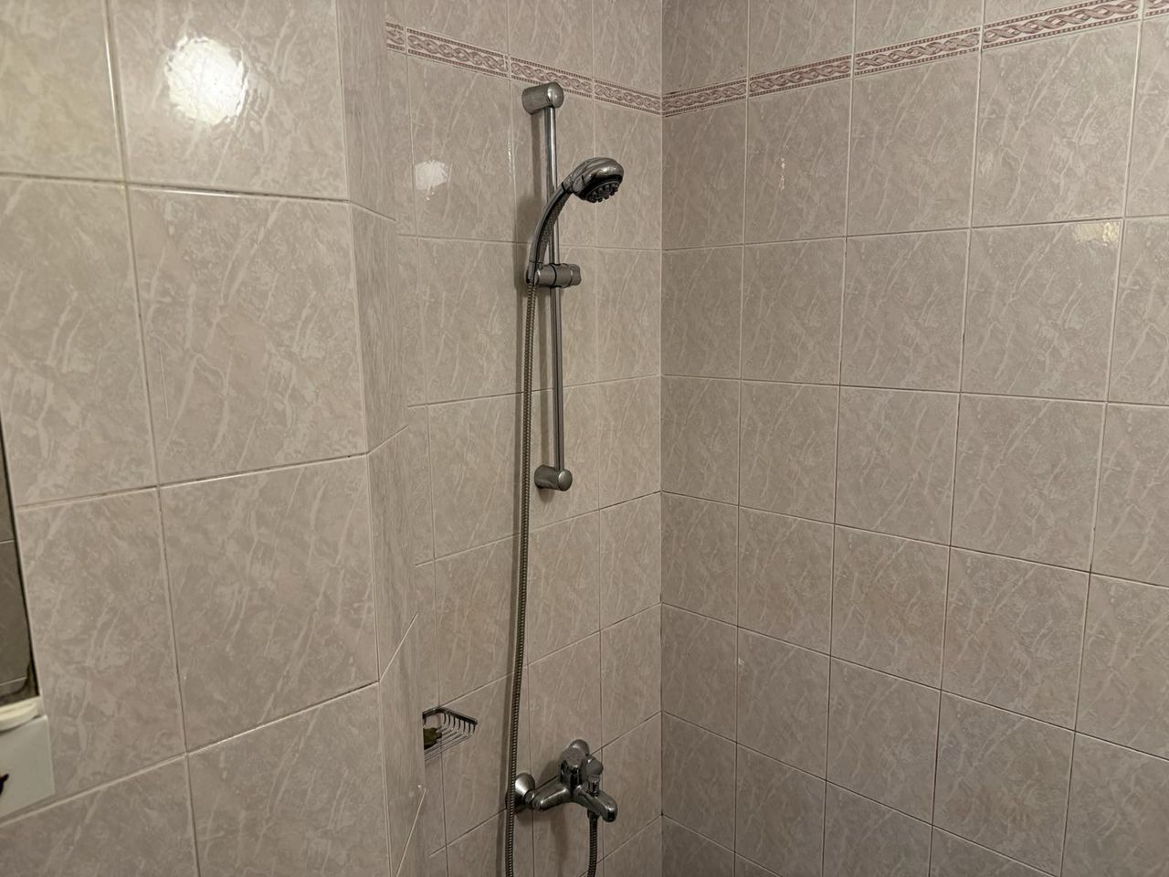 Продава се Двустаен апартамент в София, Младост 1 - 65 кв.м за 2277 €/кв.м - Снимка #3