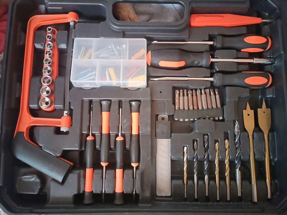 Винтоверт DeWalt