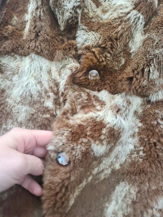 Дамско яке и обувки