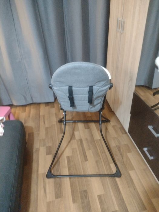 Scaun masă bebe, max 15 kg.