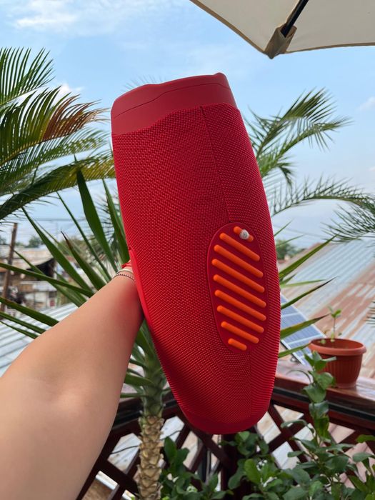 Boxa portabila bluetooth