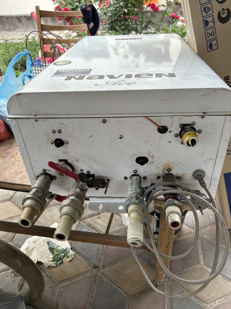 Котел 400 кв Navien