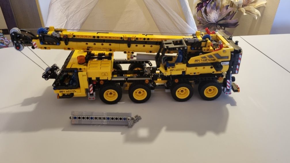 Lego technic 42108 macara mobila