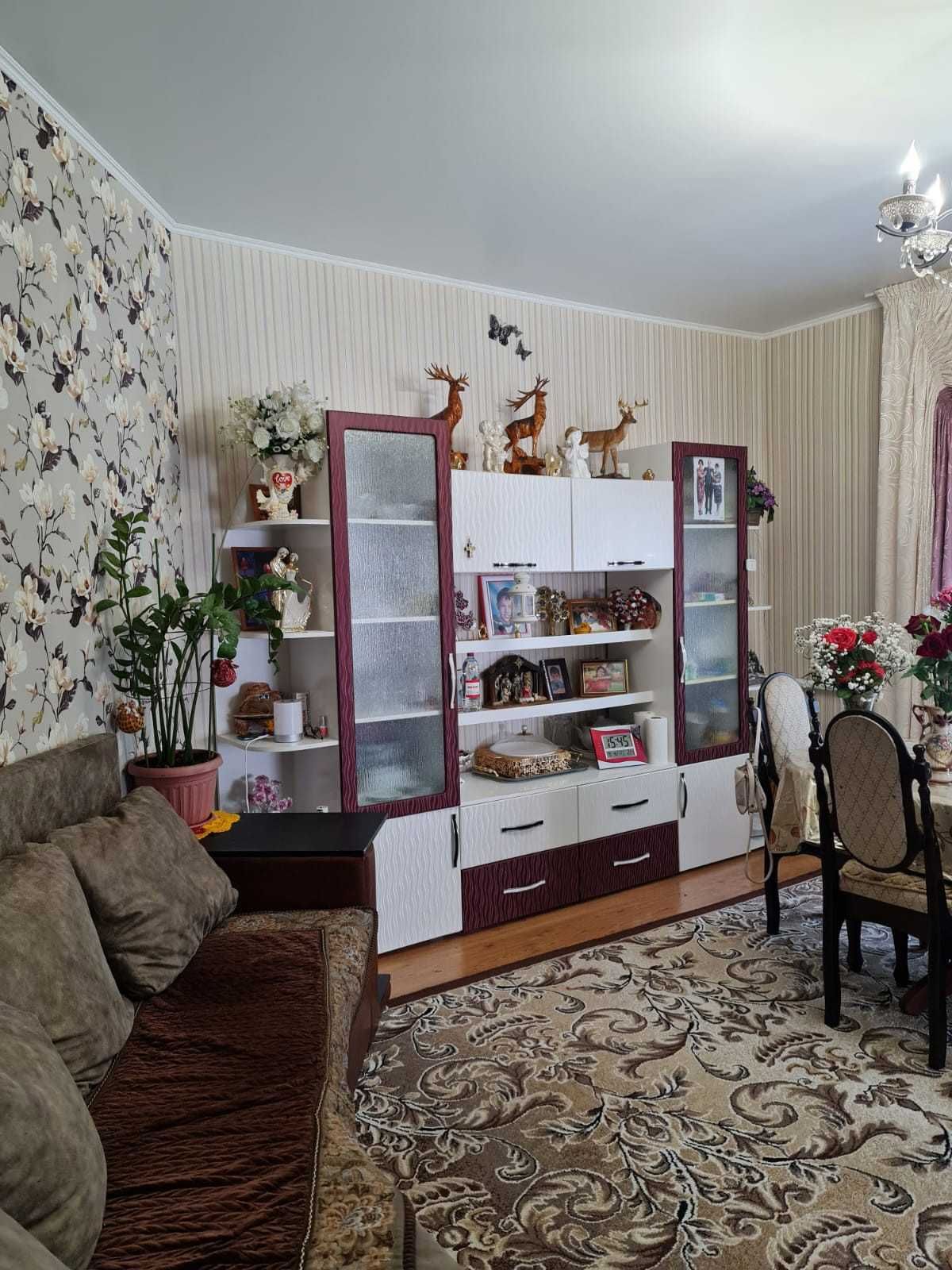 Продаётся коттедж в п. Мичурино общей площадью 339, 2 кв. м.