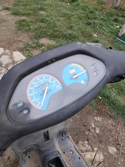 Se vinde Aprilia Rally 2T 80 CC