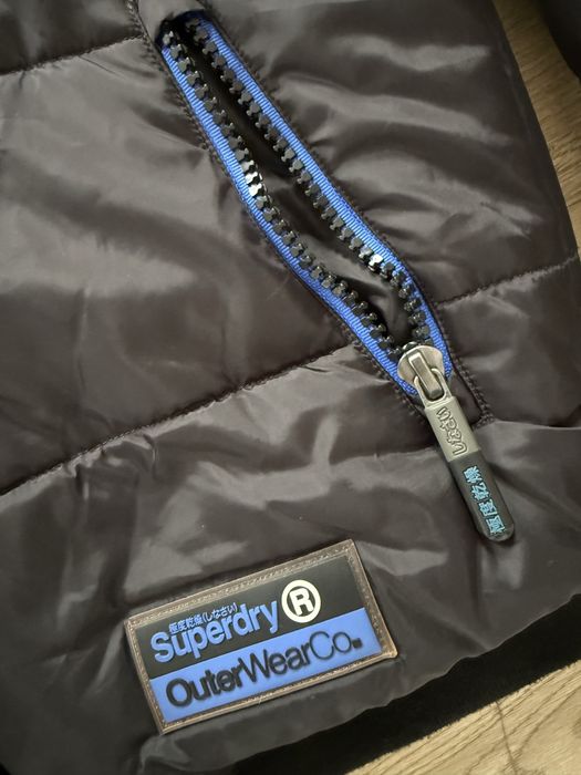 Geaca Puf SUPERDRY cu Gluga Negru Barbari | Marime M