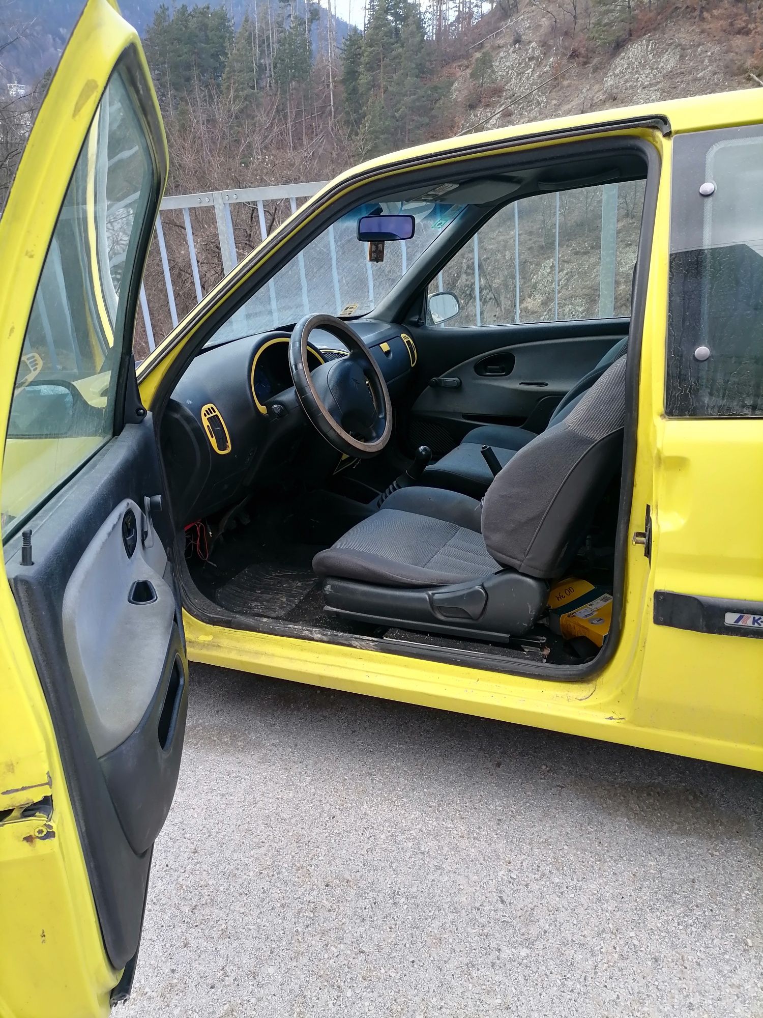 Citroen saxo 1.1 НА ЧАСТИ