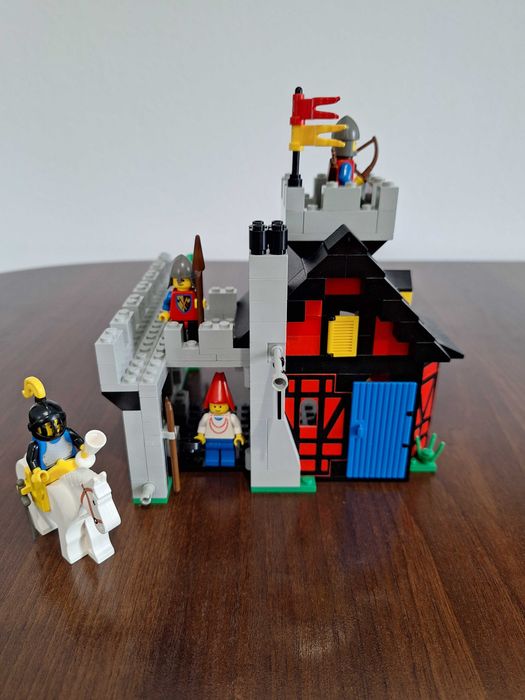 Lego 6067: Guarded Inn