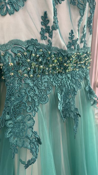 Svadebniy ko’ylak kelinlik davrida 2 marta kiyilgan