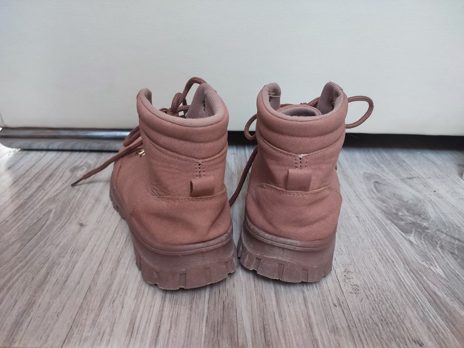 Лот дамски обувки 35 номер