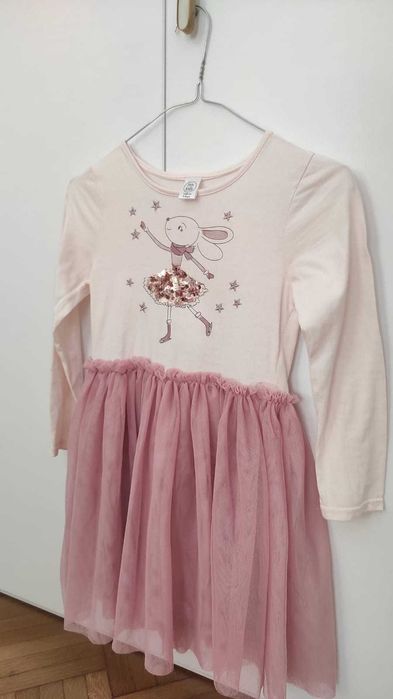 Rochie fete cu baza tulle si imprimeu iepuras paiete, 128 cm