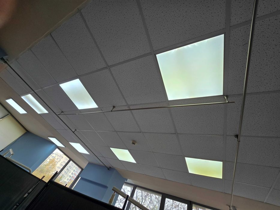 Sistem profesional perdea tavan – ideal pentru clinici și cabinete