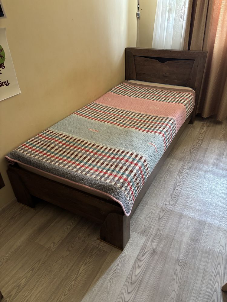 Продается кровать