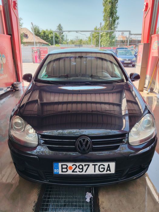 Vând GOLF 5 2007
