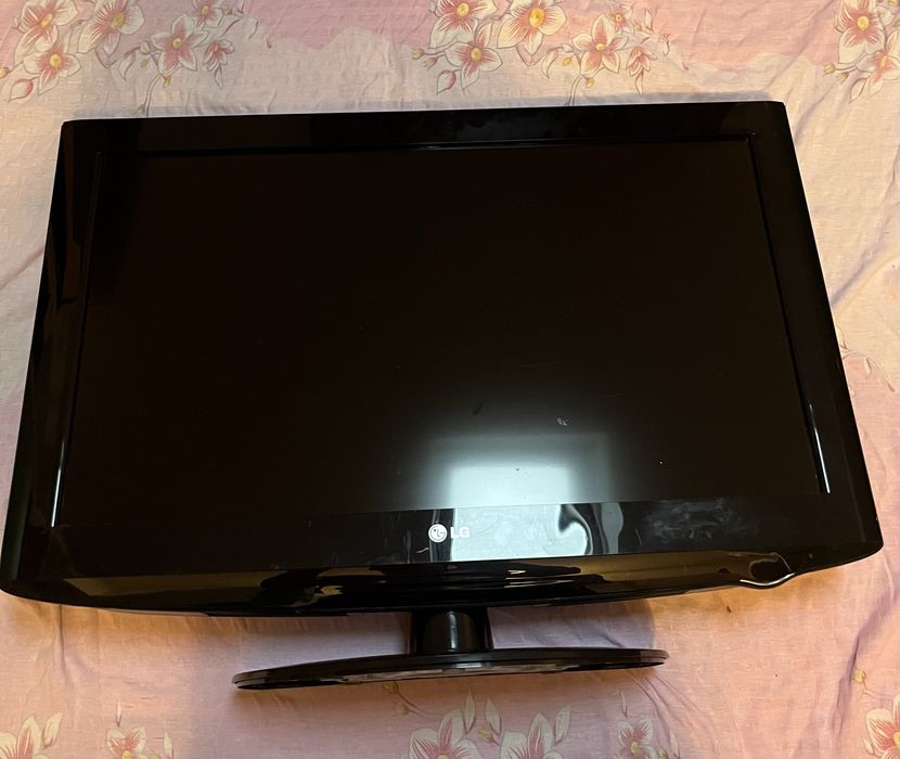 Televizor LG Full HD