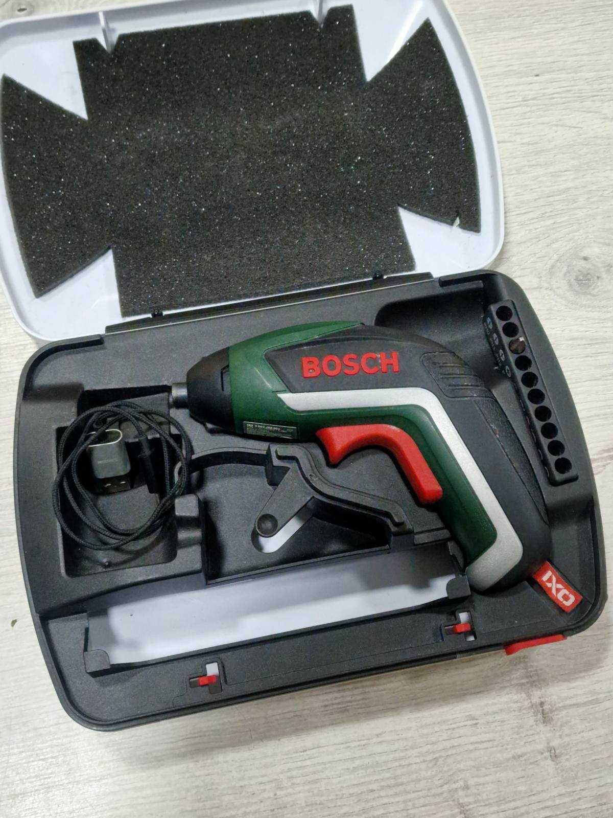Акумулаторна отвертка BOSCH 3,6 IXO