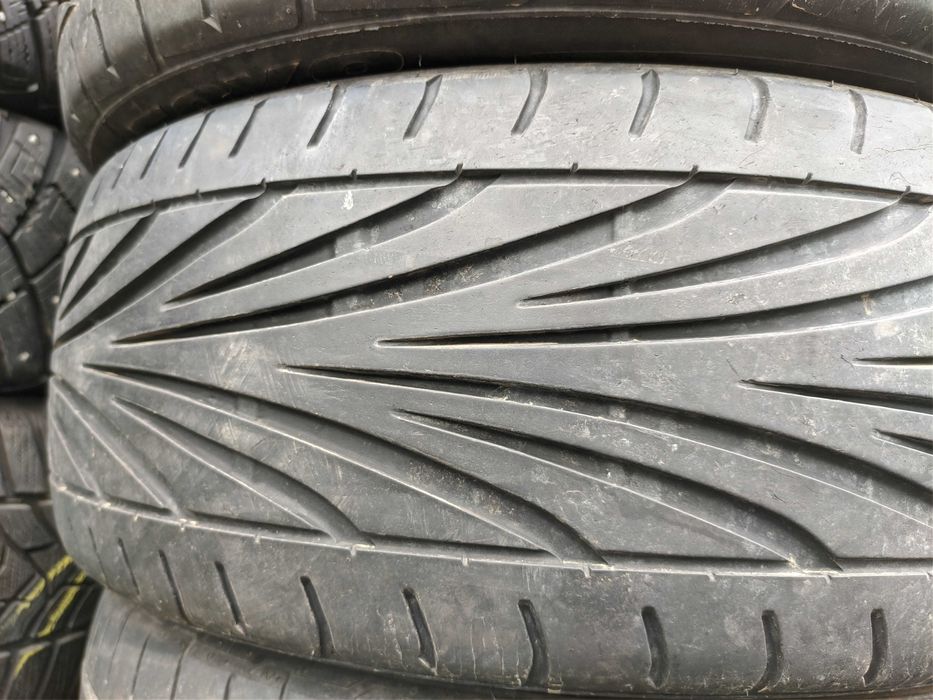 2бр Летни гуми 205 45 17 - Toyo