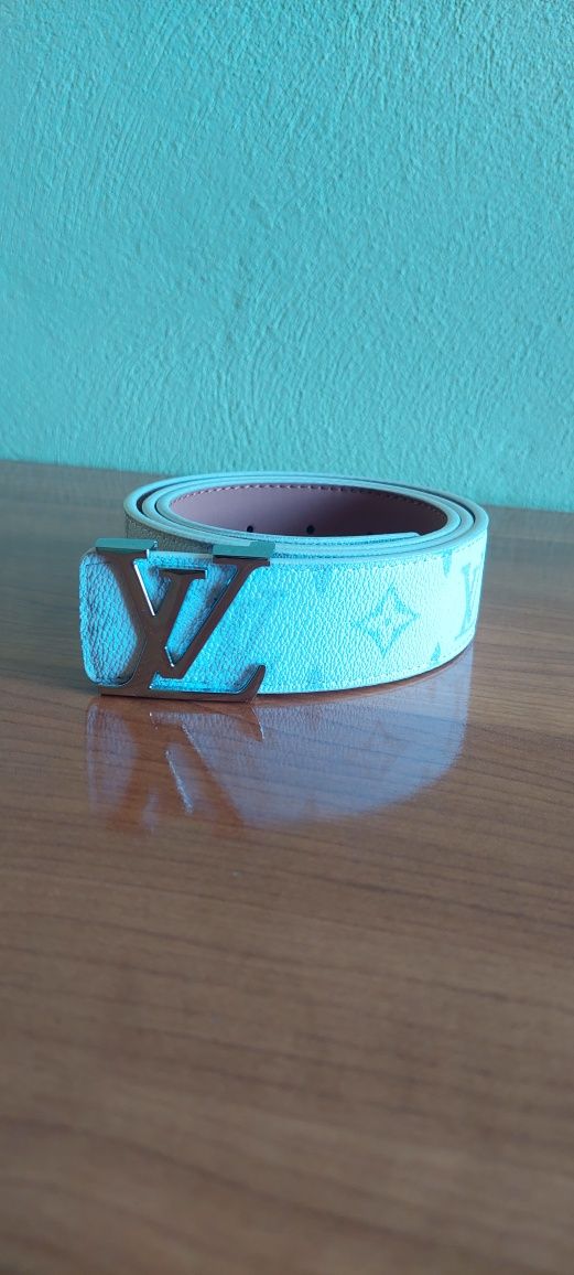 Curea louis vuitton