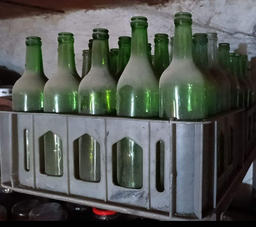 Бутылки из под вина
