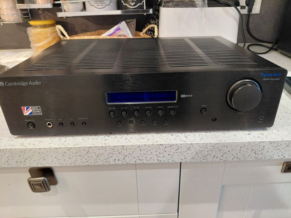 Cambridge audio topaz sr20