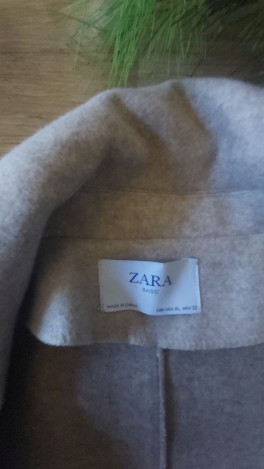 Ново преходно Oversize палто Zara