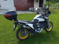 Motocicleta Honda Transalp 700