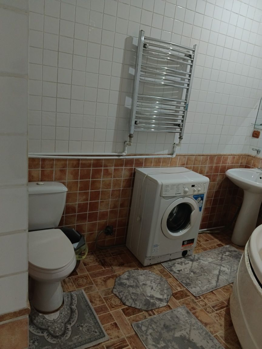 Arenda cholinzor 9 mavze gishtli dom 1 xonali  arentir chilonzor ROVD.
