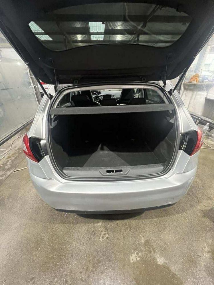 Peugeot 308 1.6 HDI 116 Allure