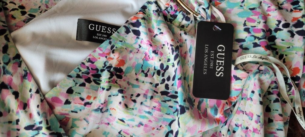 Продаю платье / сарафан Guess