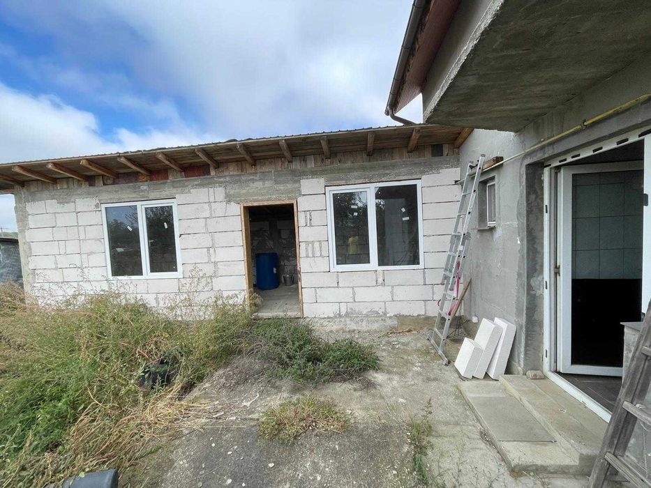 Casa BCA + Livada 4700 mp