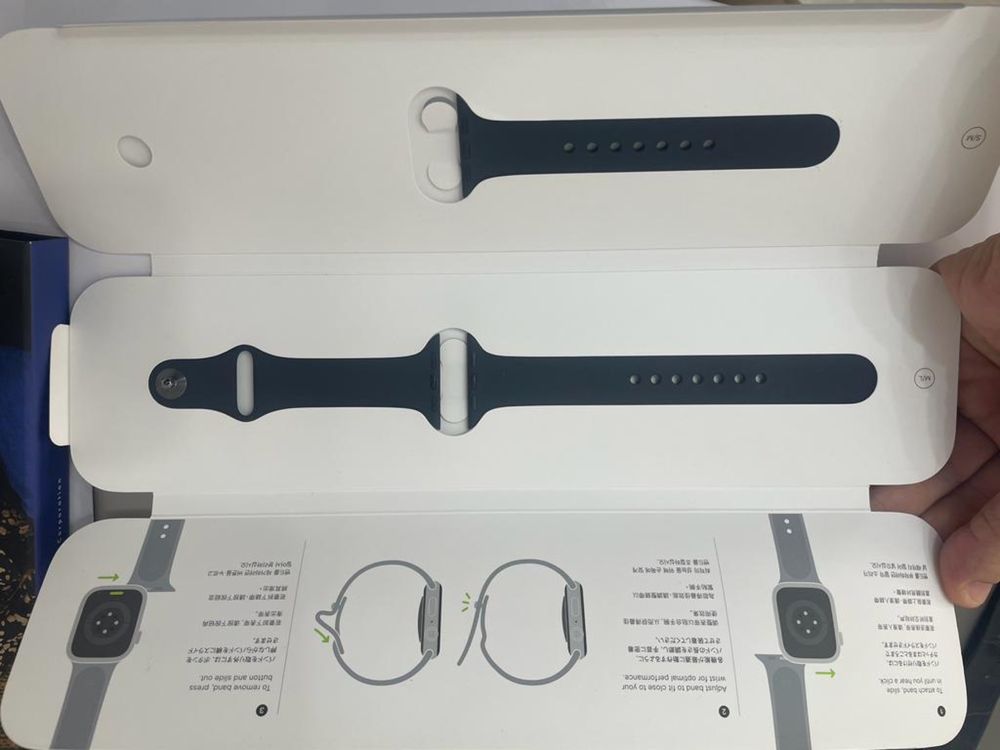 Apple Watch SE 40мм в новом состояние
