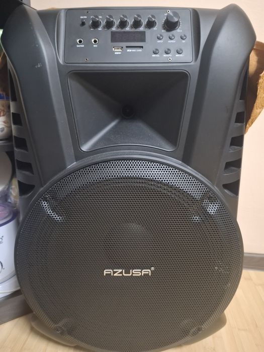 Boxa de vanzare cu telecomanda