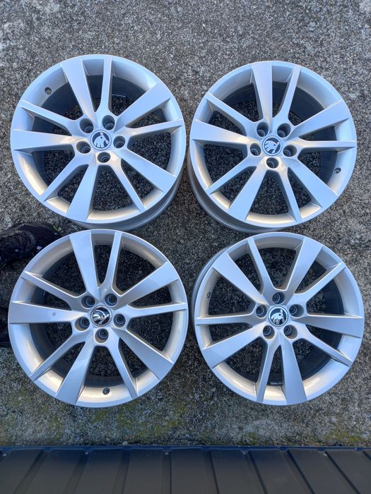 Jante  originale   skoda  pe 17 .5x100