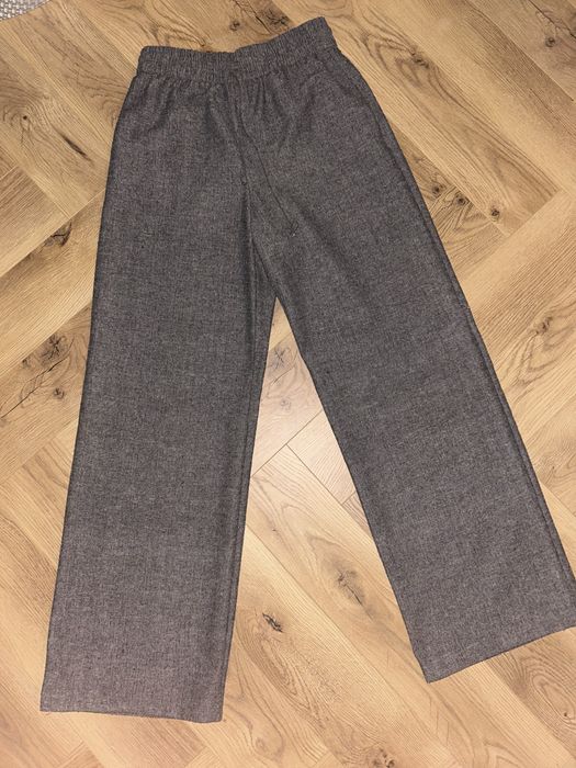 Спортно елегантен панталон Zara