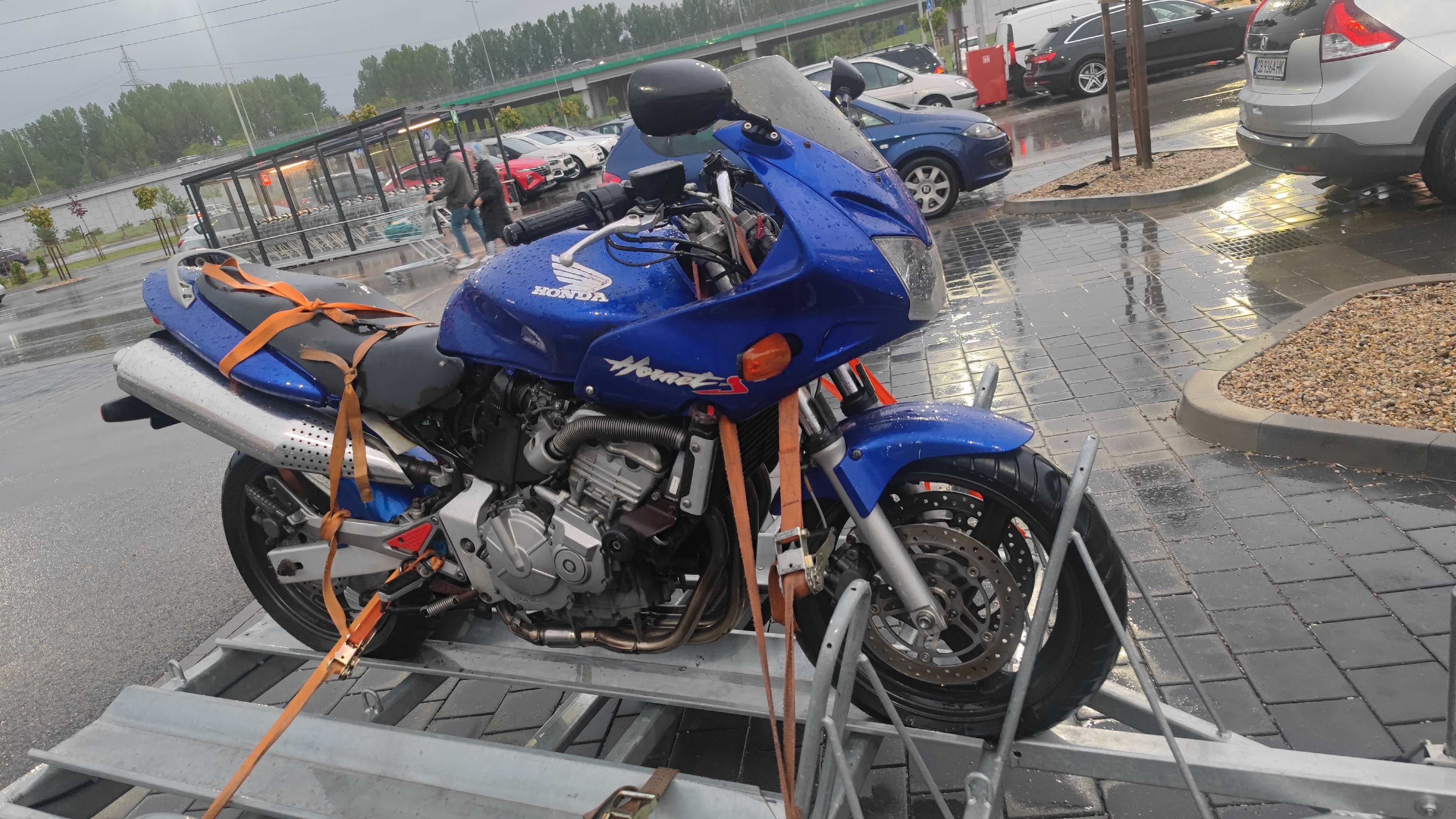 Мотор Honda Hornet 600 S на части