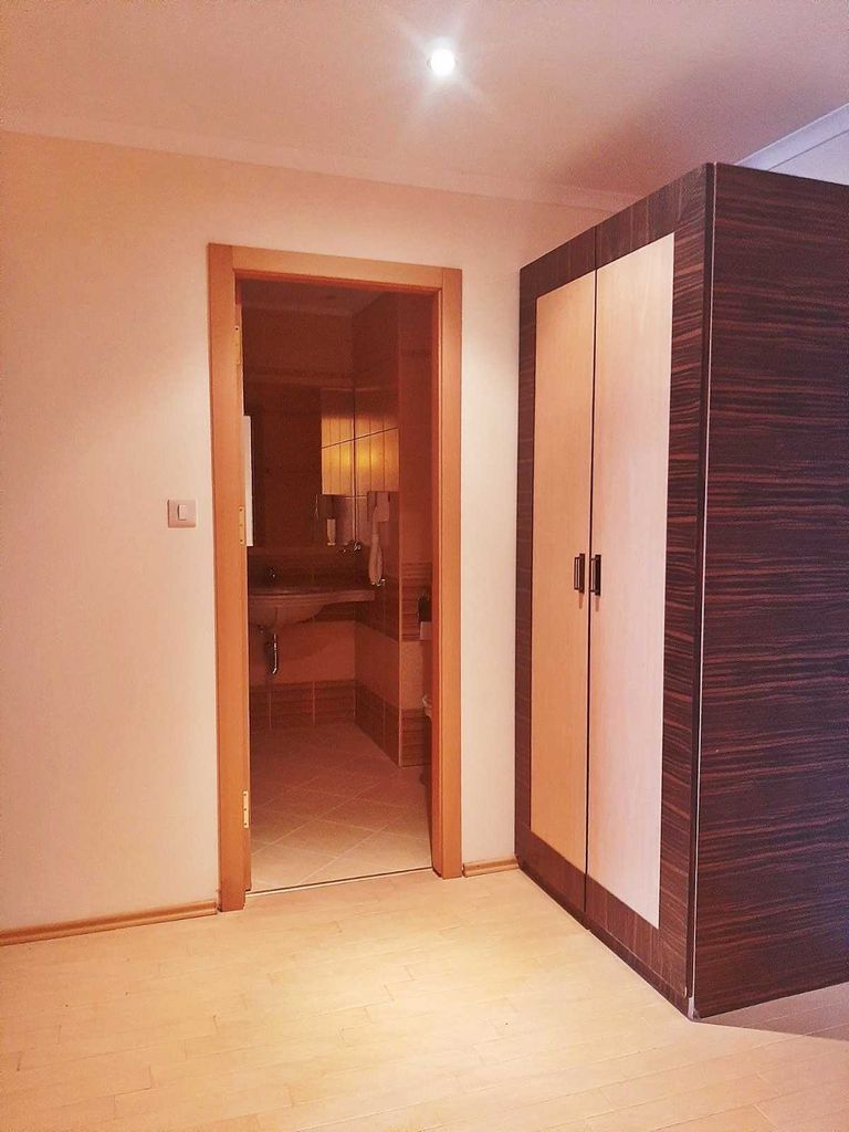 Продава се Двустаен апартамент в к.к. Слънчев бряг - 89 кв.м за 1044 €/кв.м - Снимка #8