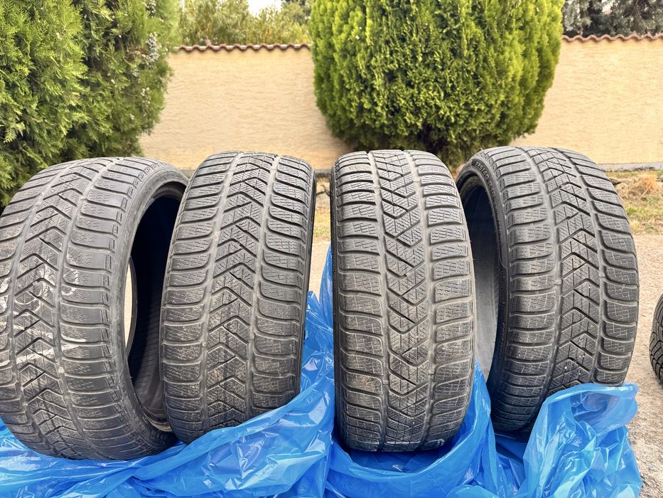 Зимни гуми 225 40 18 Pirelli Sottozero