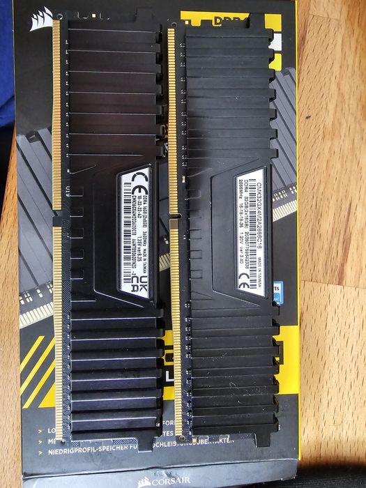 Corsair LPX DDR4 2x8gb 3600Mhz