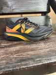Adidasi new balance ca noi