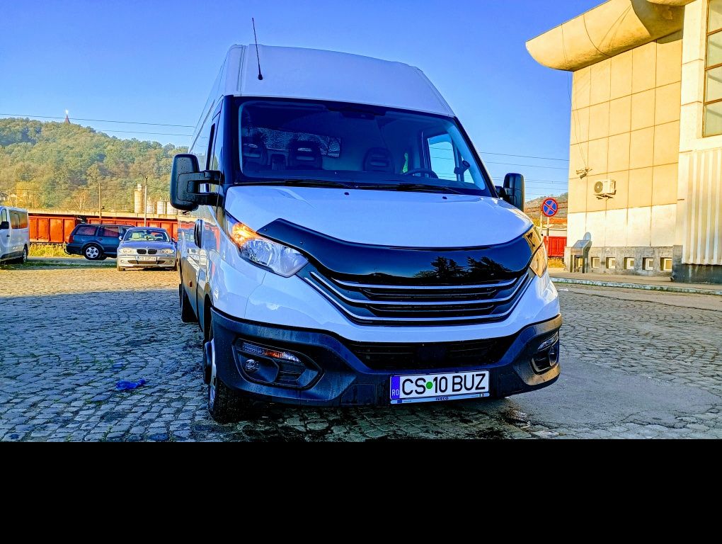 Iveco Daily 3.0 HI-Matic (8 trepte),categoria B,lungime 5.15 m