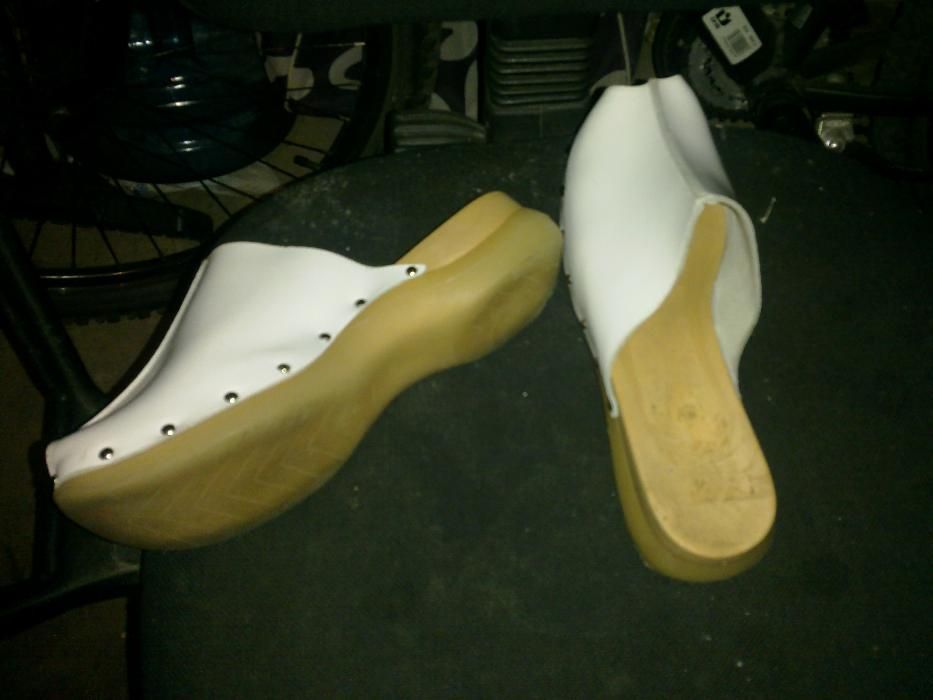 saboti din piele esprit