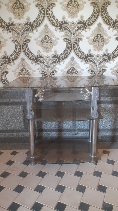 Televozor pastavkasi sotiladi