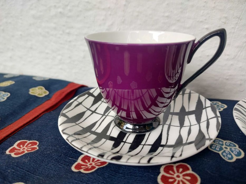 Рядък сервиз от 50-те Royal Albert South Pacific