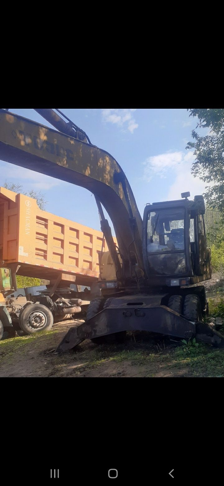 Продам экскаватор ЕК-18 ТВЕКС 2006 г.в.