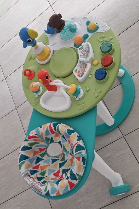 Centru activitati Bright Starts