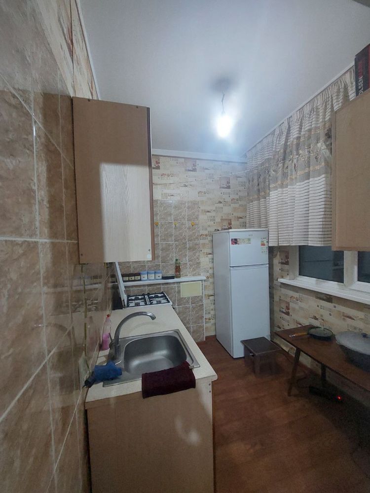 Продаётся 2х комнатная квартира с обстановкой.метро Буюк Ипак Йули.