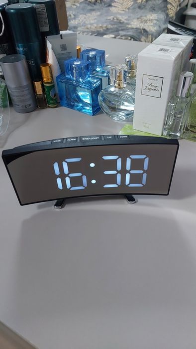 Рақамли соат часы для дома телевизор фасон